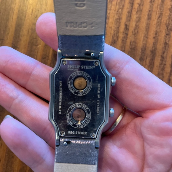 Philip Stein Natural Frequency Technology Women’s Watch with Two Bands - Picture 6 of 12